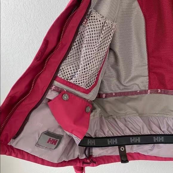 Helly Hansen ski jacket with removable vest - Picture 4 of 13